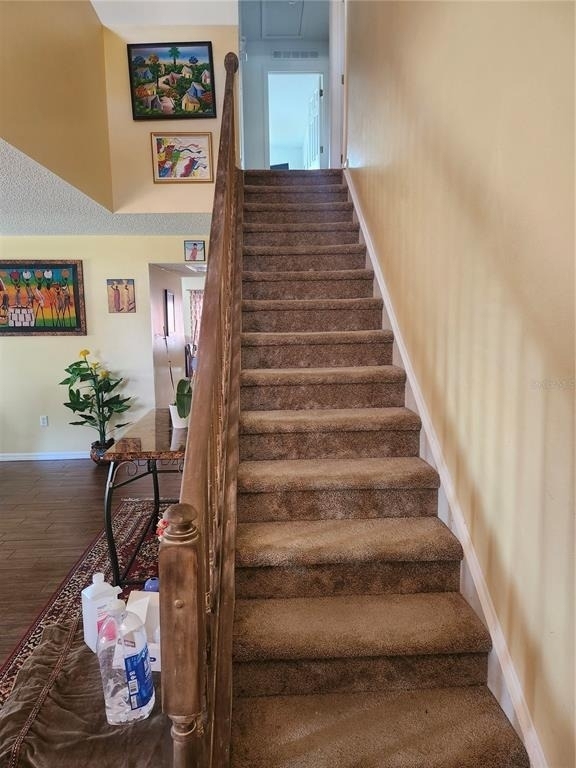 2242 Wood Court - Photo 4