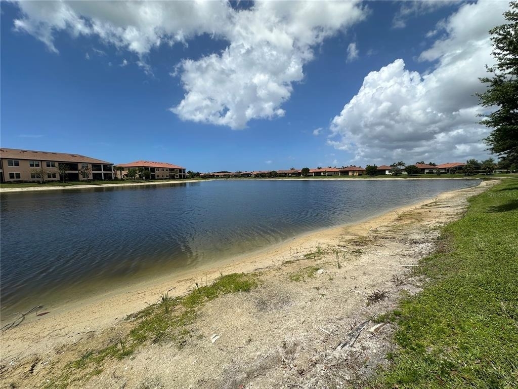 10054 Crooked Creek Drive - Photo 17