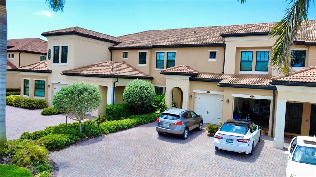 10054 Crooked Creek Drive - Photo 33