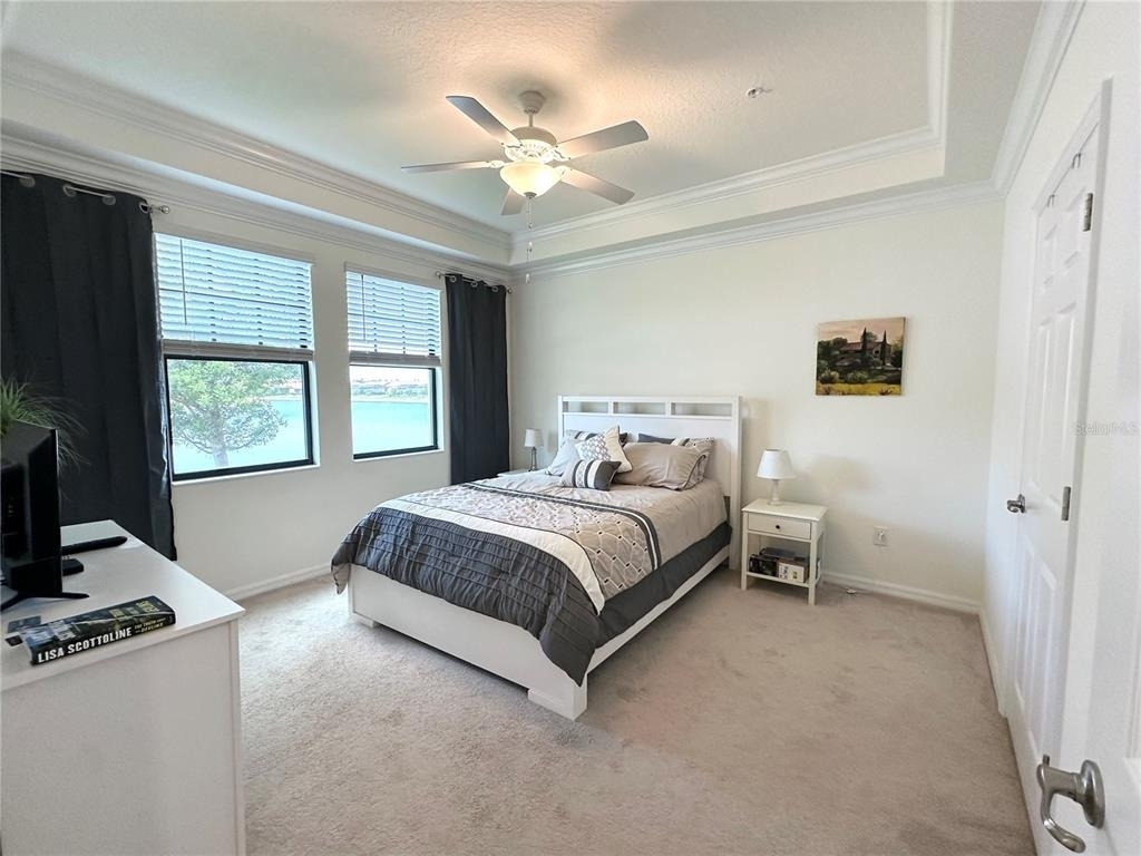 10054 Crooked Creek Drive - Photo 6