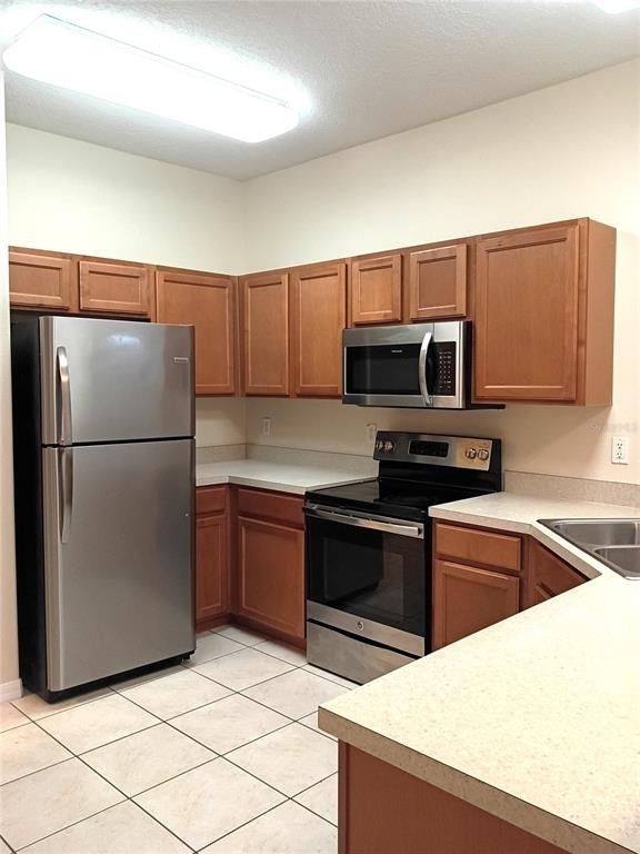 4239 Winding Vine Drive - Photo 5