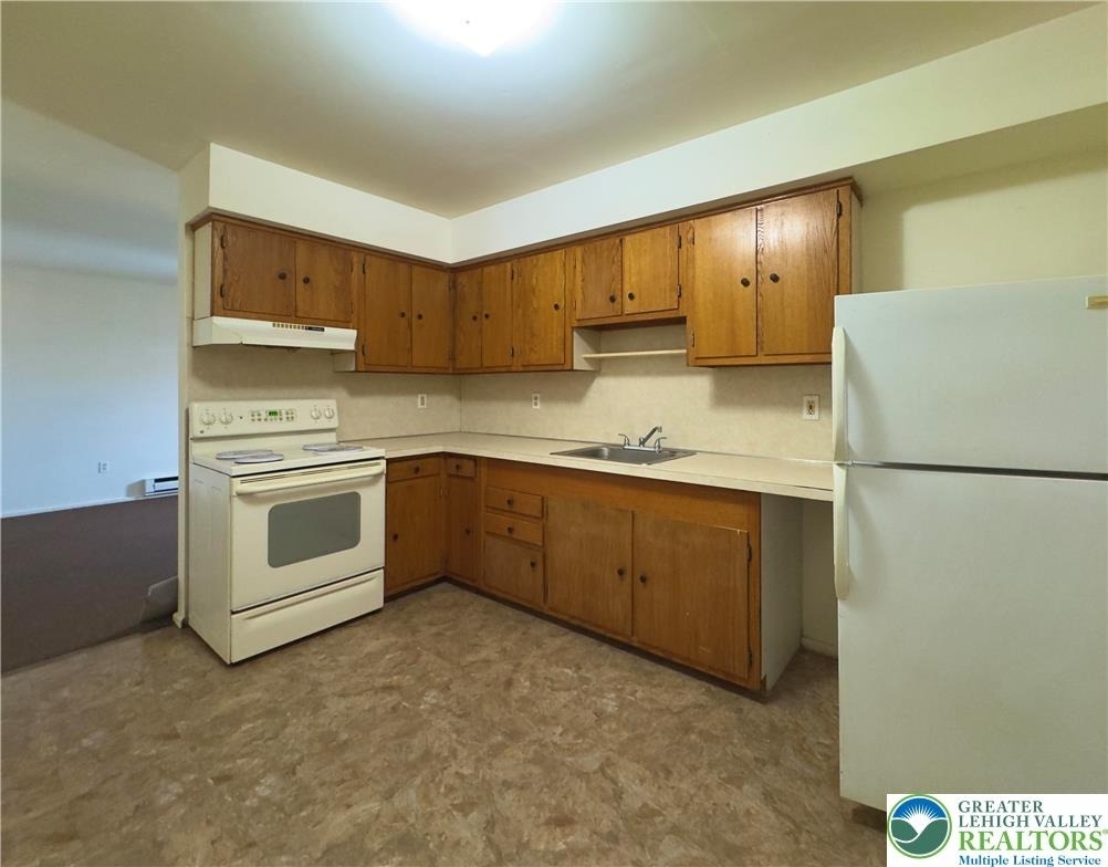 709 Front Street - Photo 1