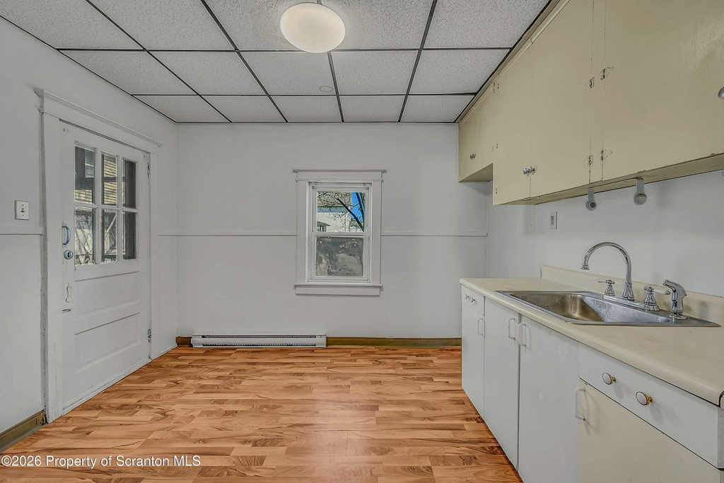 1807 Green Ridge Street - Photo 5