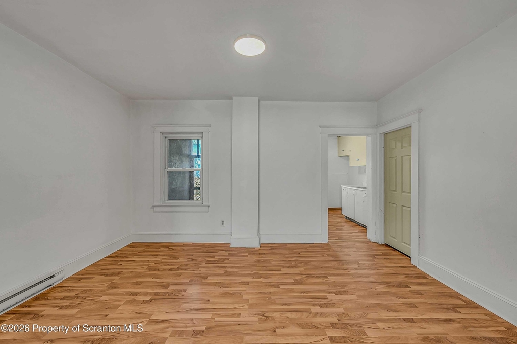 1807 Green Ridge Street - Photo 3