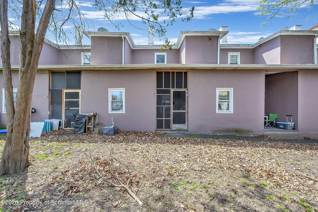 1807 Green Ridge Street - Photo 12