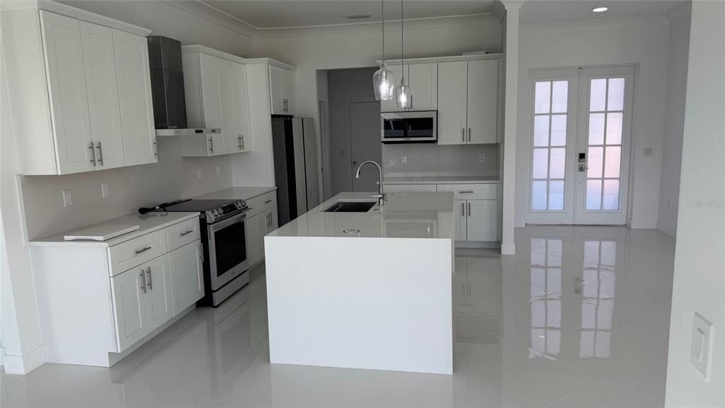 82 Kenly Street - Photo 24