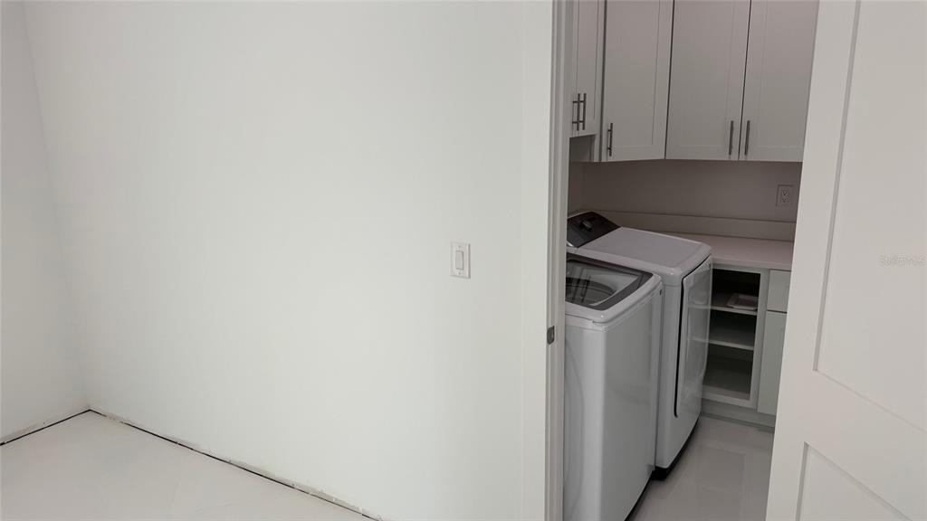 82 Kenly Street - Photo 13