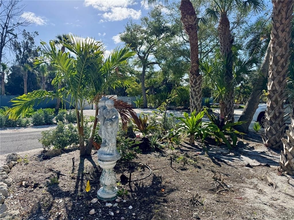 7372 Melaleuca Way - Photo 37