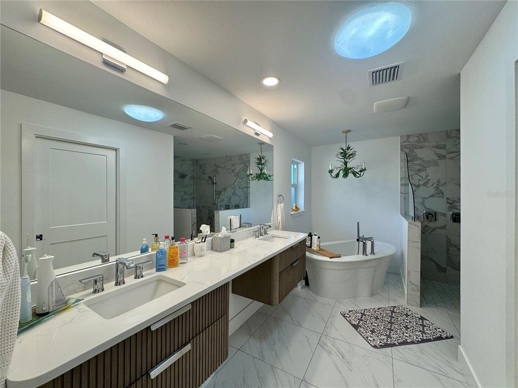 7372 Melaleuca Way - Photo 14