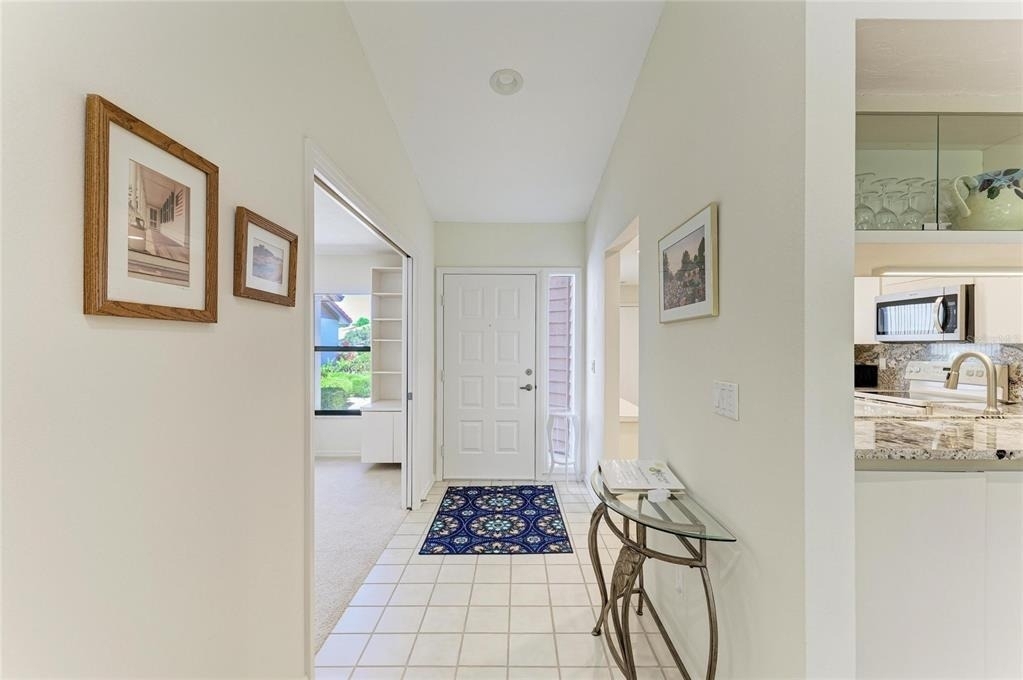 3946 Wilshire Circle E - Photo 6