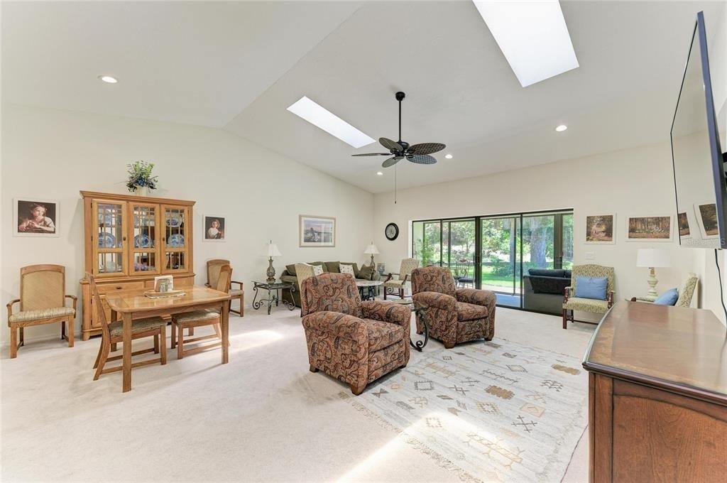 3946 Wilshire Circle E - Photo 11