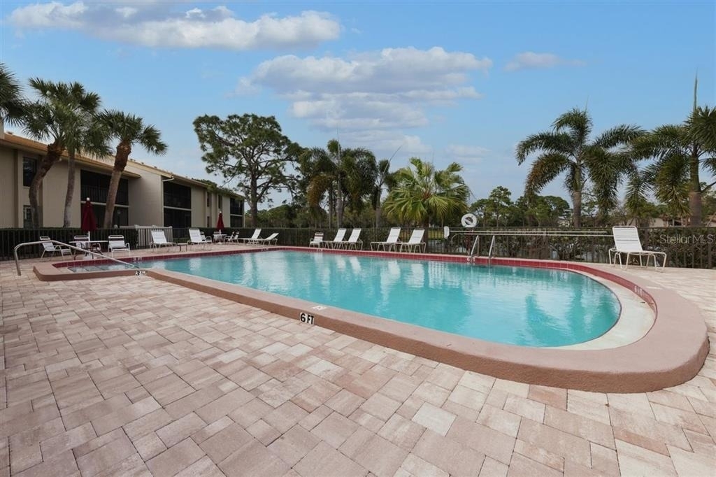 4644 Weybridge - Photo 31