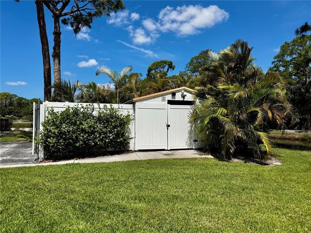 4644 Weybridge - Photo 33