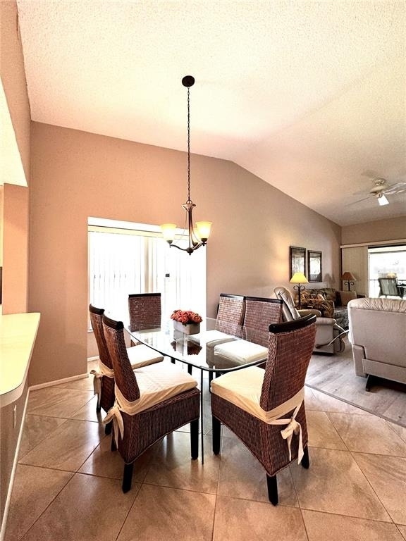 4644 Weybridge - Photo 9