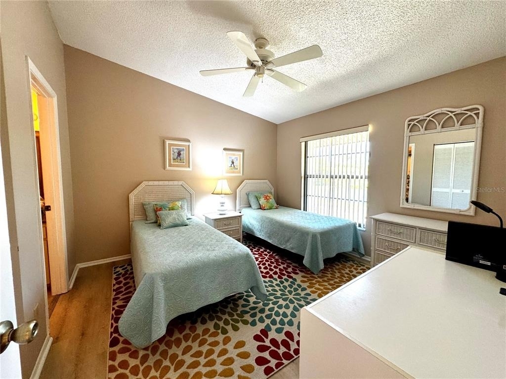 4644 Weybridge - Photo 20
