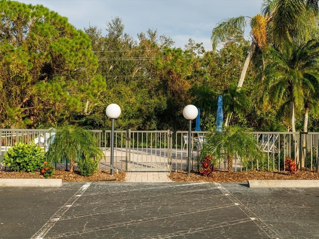 7794 Eagle Creek Drive - Photo 28
