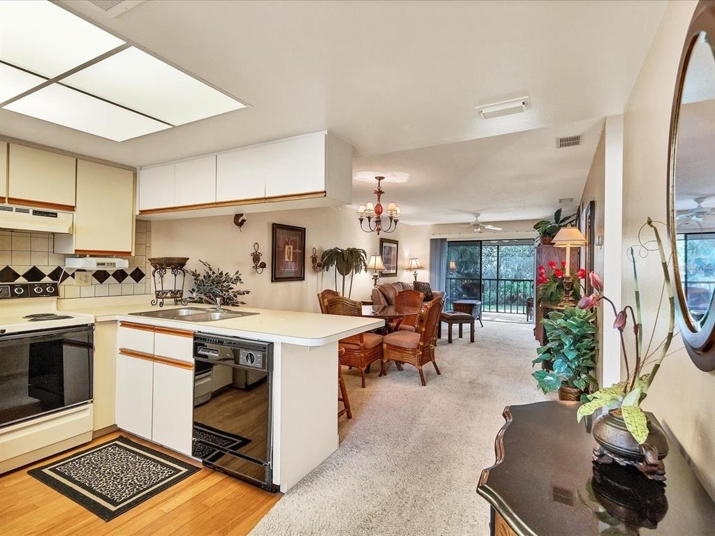 7794 Eagle Creek Drive - Photo 9