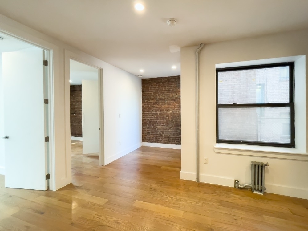 115 Carlton Avenue - Photo 2
