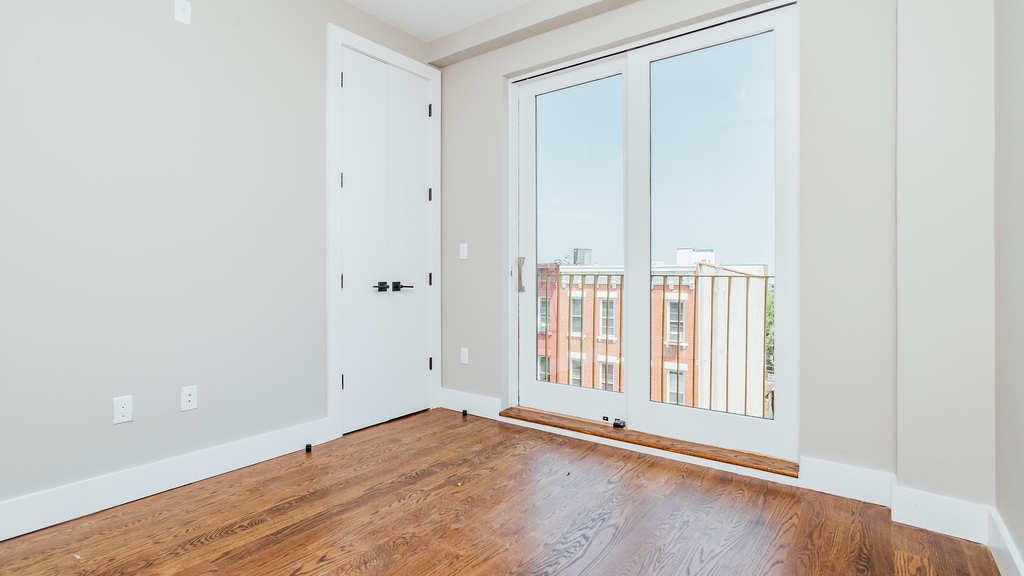 104 Central Avenue - Photo 9
