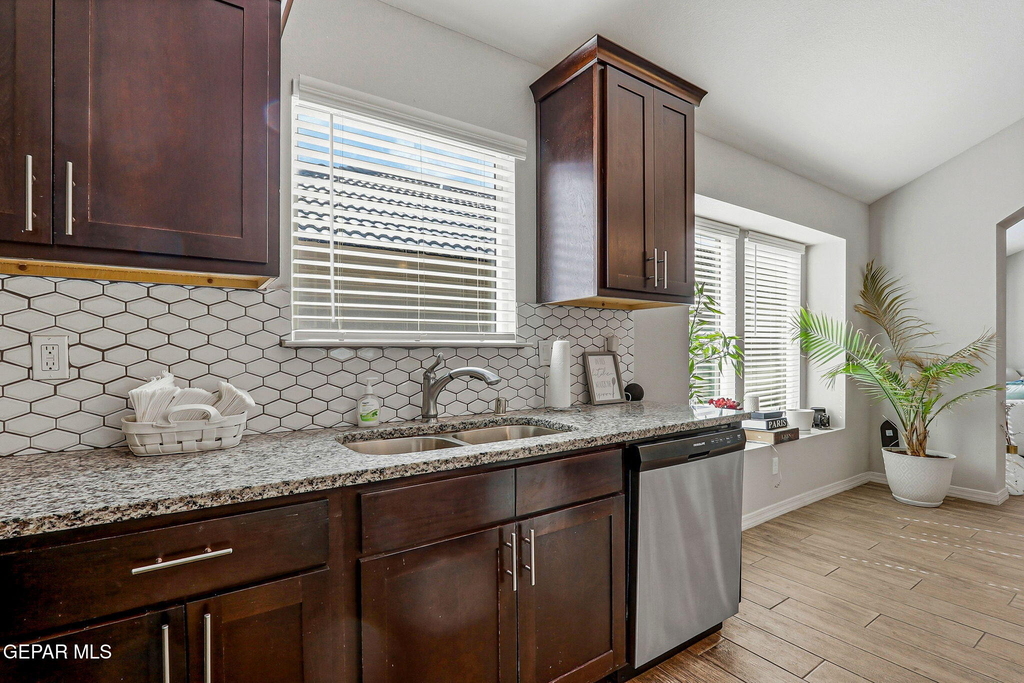 261 Penbridge Place - Photo 8