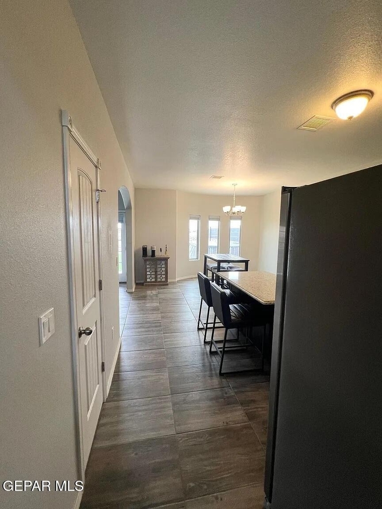 15120 Method Avenue - Photo 3