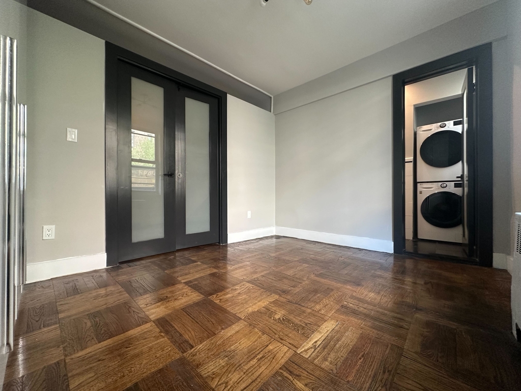 1BR in Sutton Place - Photo 3