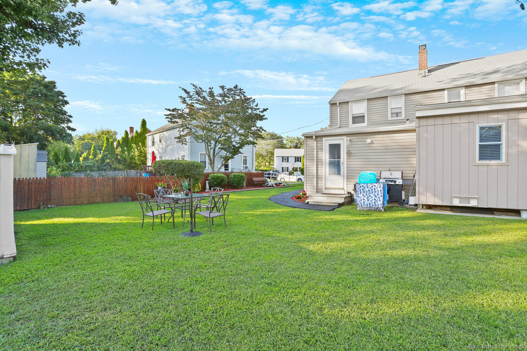 82 Garden Drive - Photo 15