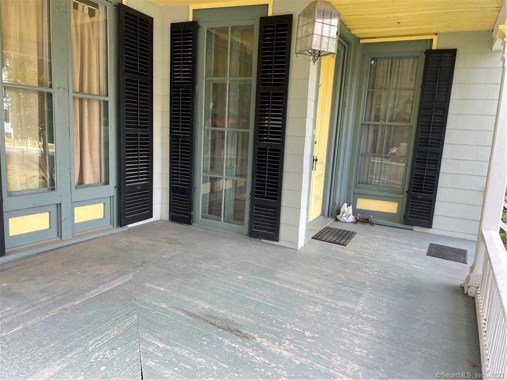 33 Main Street - Photo 3