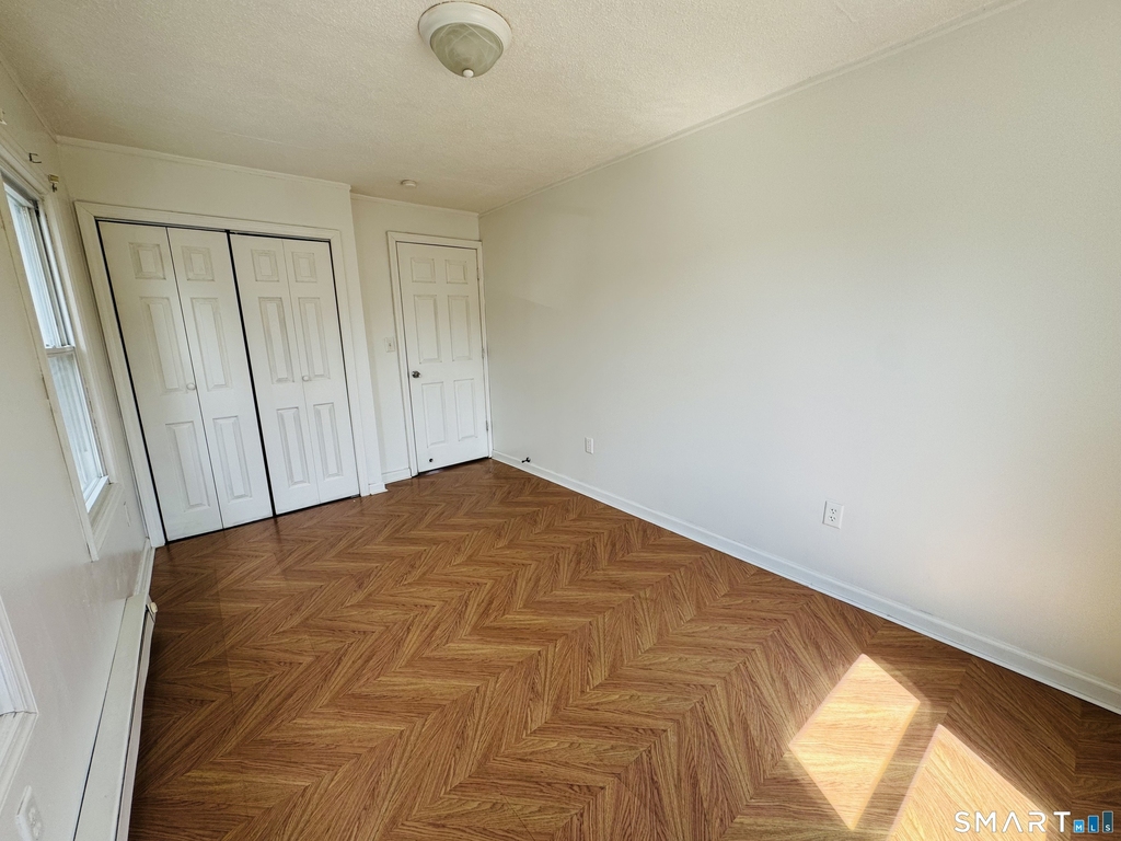 260 Bunker Avenue - Photo 3