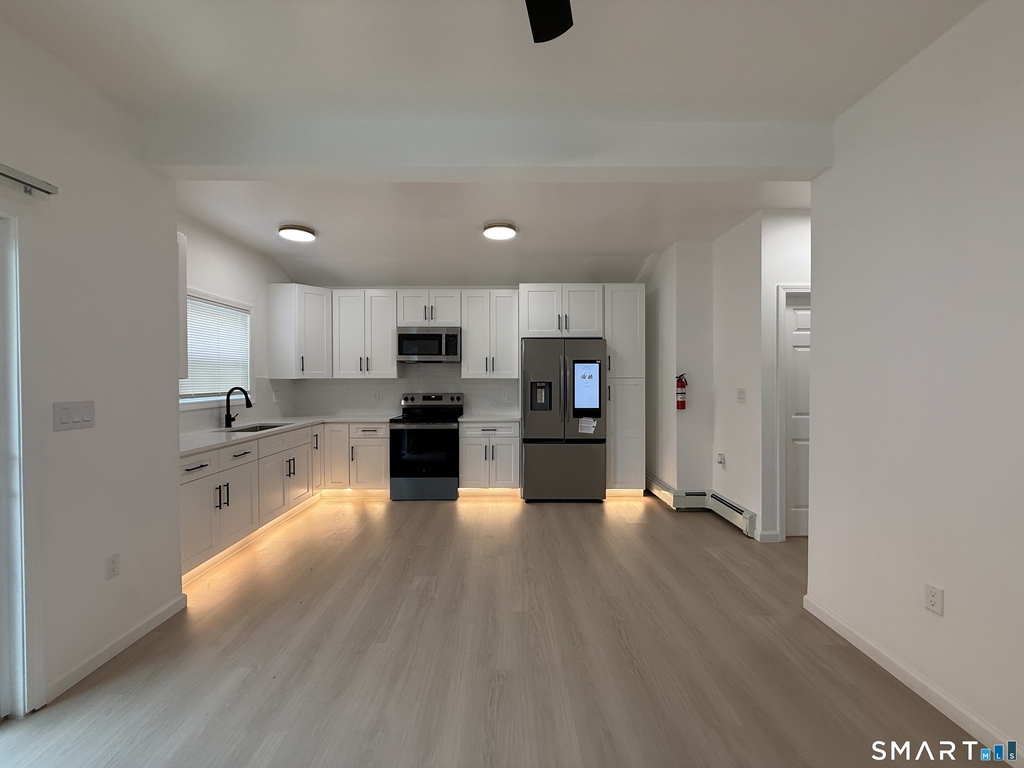 8-12 Sterling Street - Photo 3