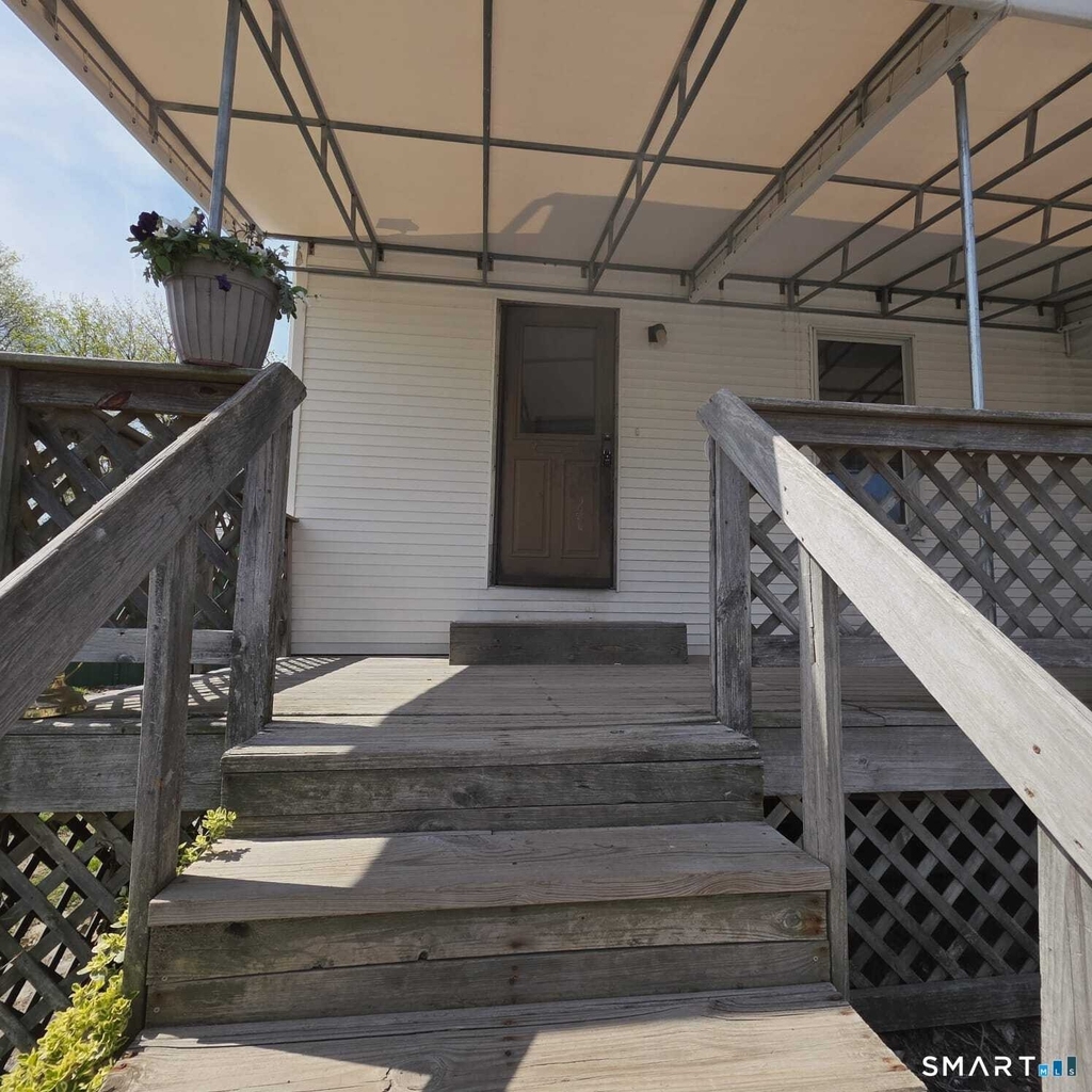 124 Geddes Terrace - Photo 2