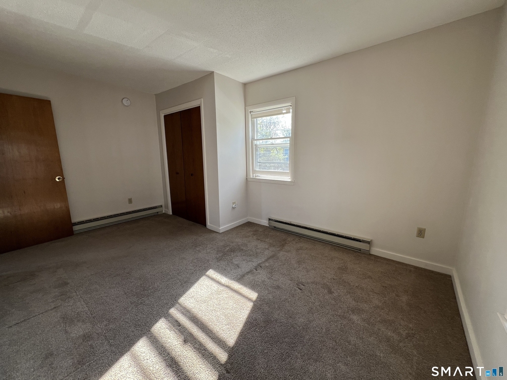 261 Broad Street - Photo 4
