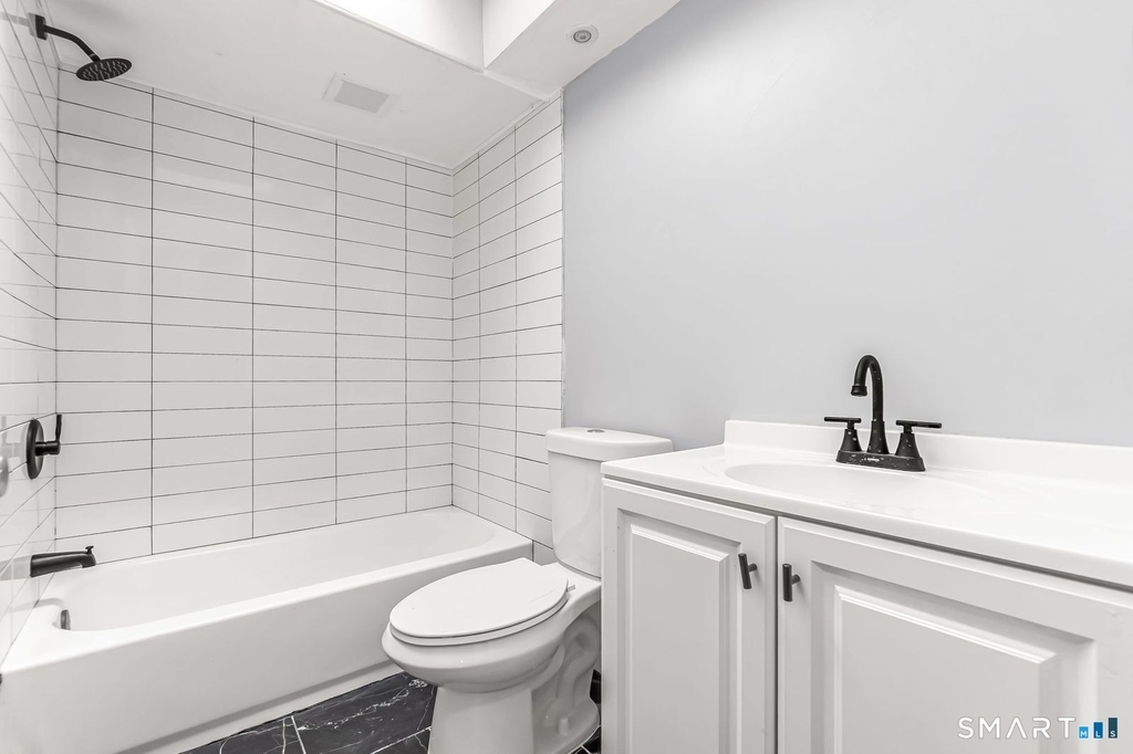 188 Moreland Avenue - Photo 5