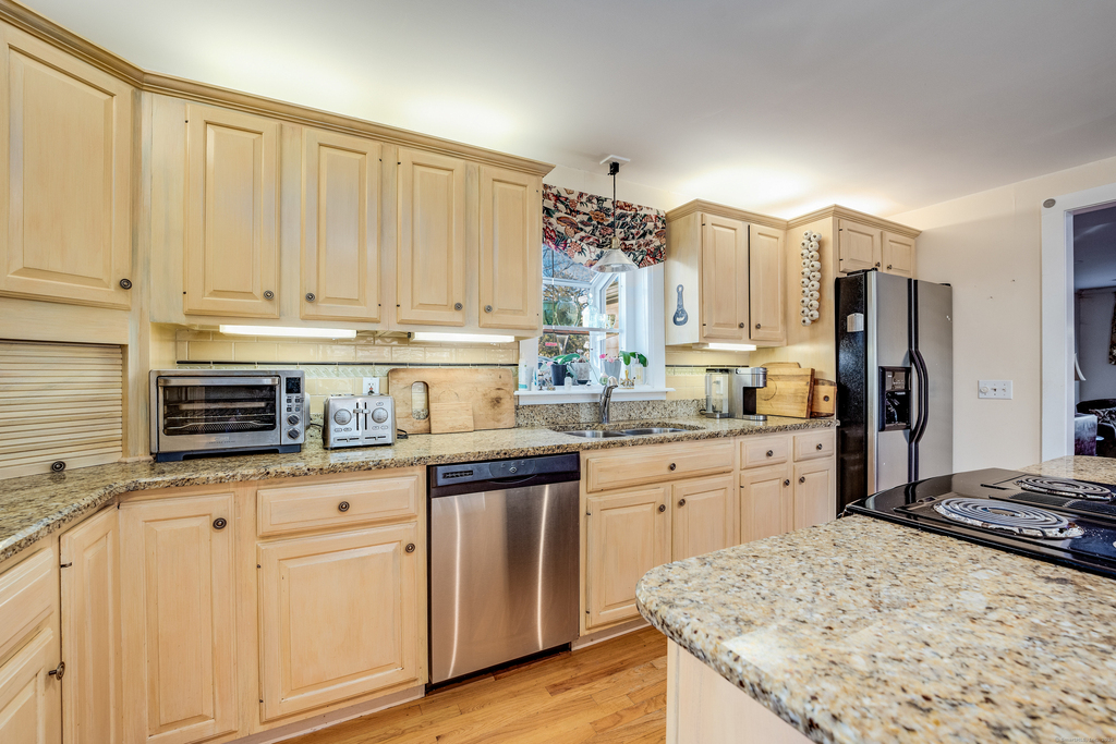 58 Sill Lane - Photo 2