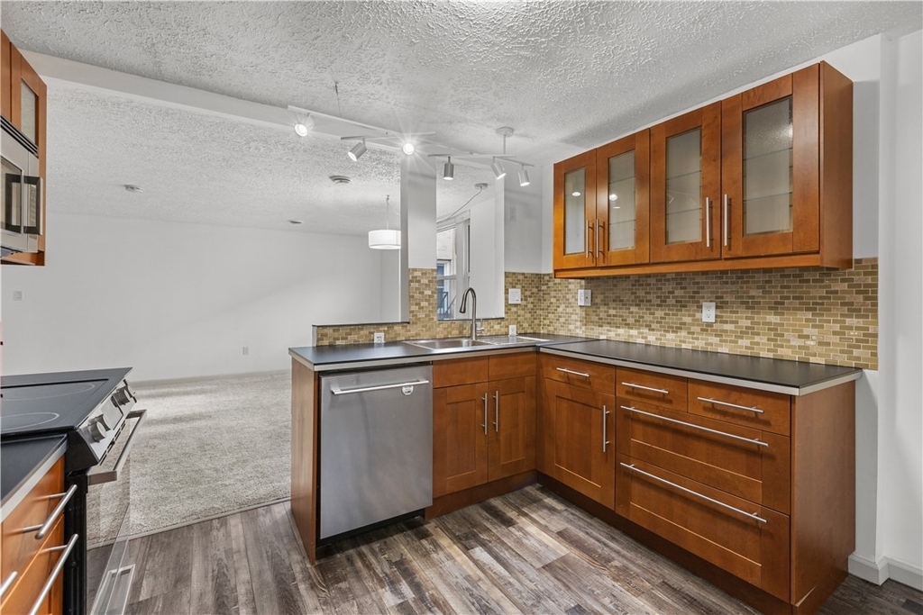 5523 Ellsworth Av. - Photo 11