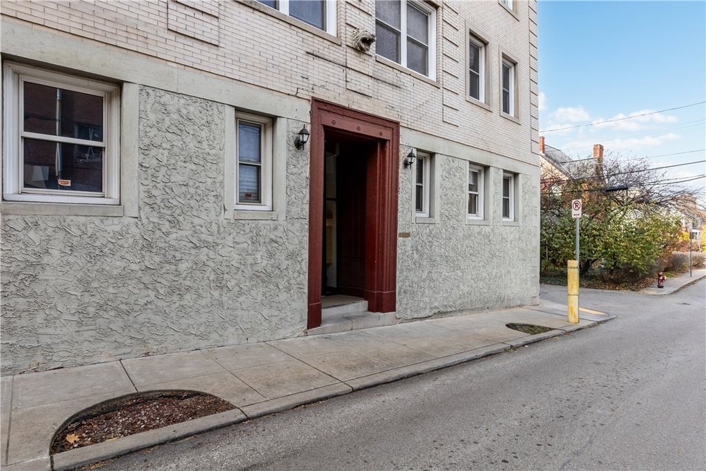 5523 Ellsworth Av. - Photo 1