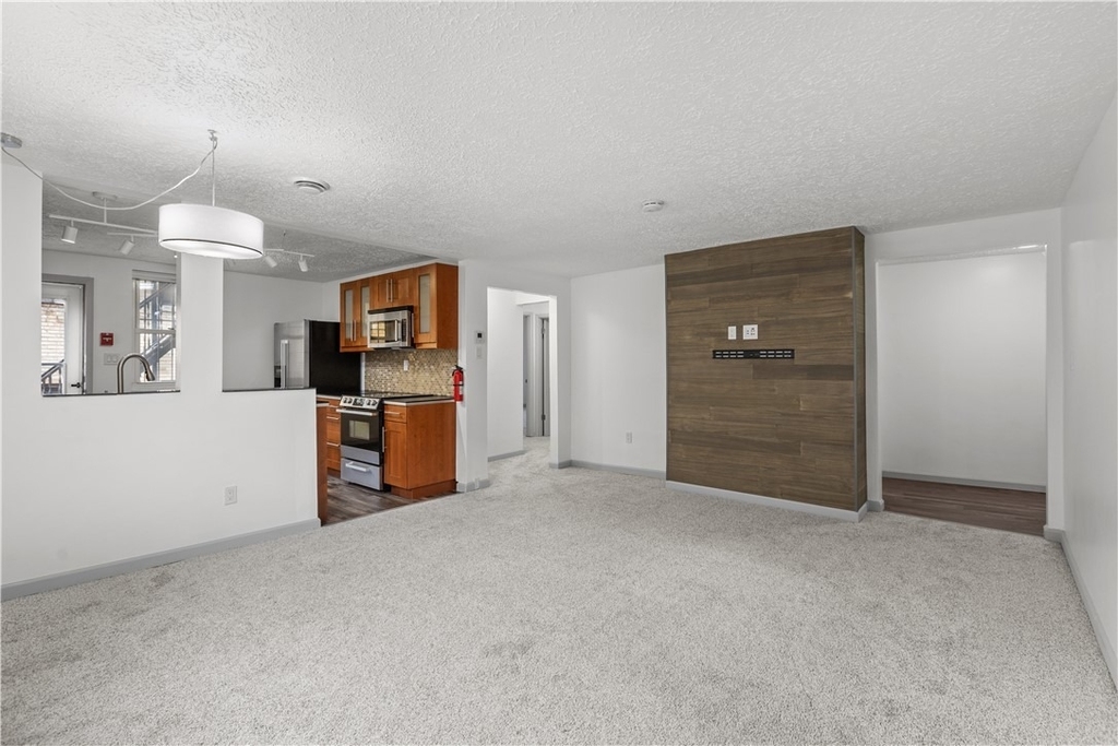 5523 Ellsworth Av. - Photo 7