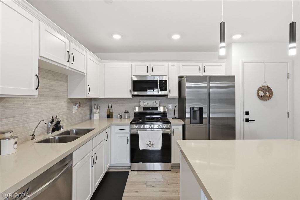 709 Pickled Pepper Place - Photo 11
