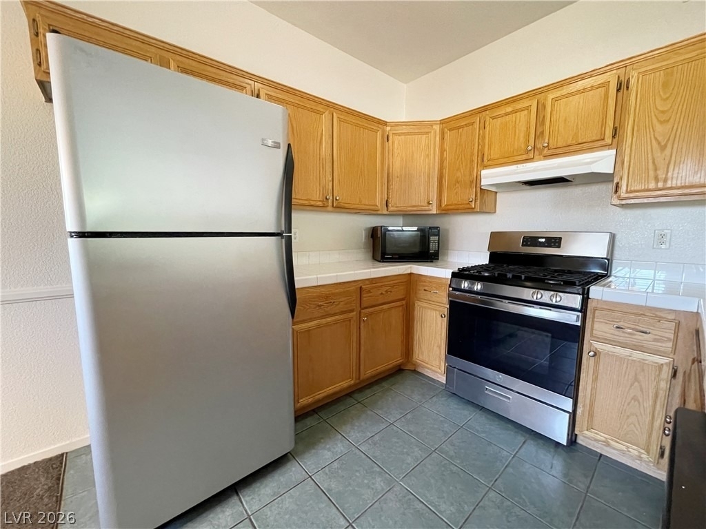 2110 Los Feliz Street - Photo 7