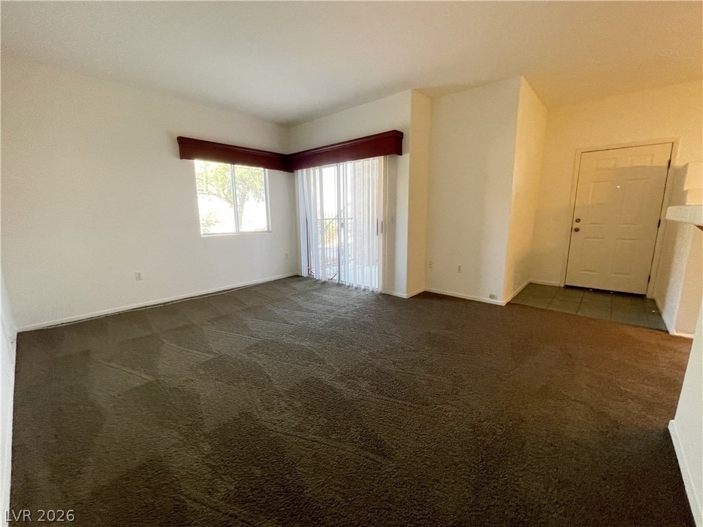 2110 Los Feliz Street - Photo 2