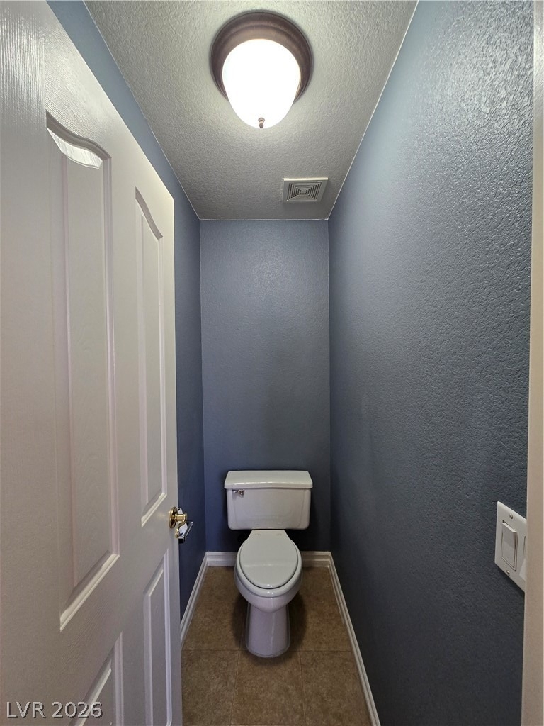 8244 Gilmore Avenue - Photo 32