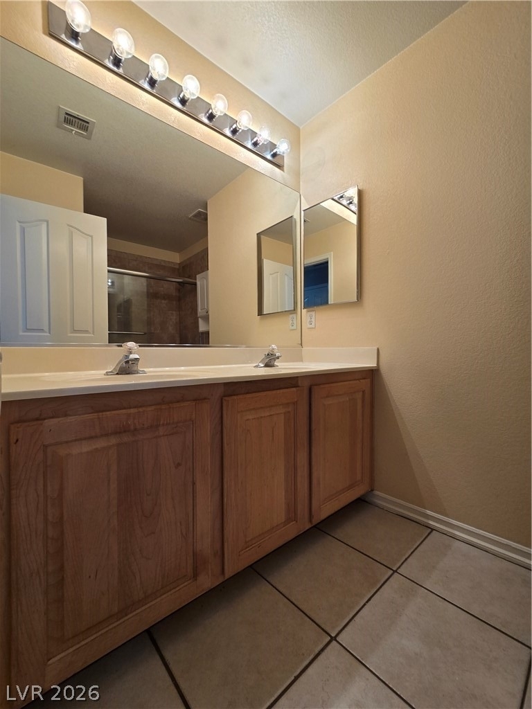 8244 Gilmore Avenue - Photo 38