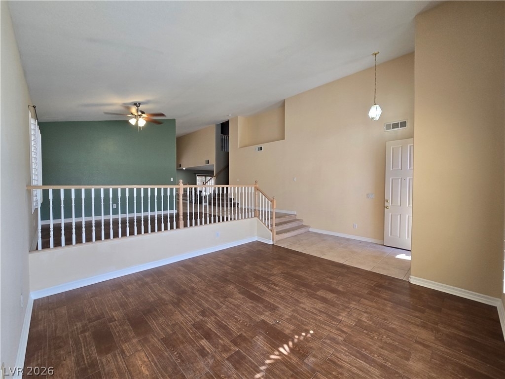 8244 Gilmore Avenue - Photo 3
