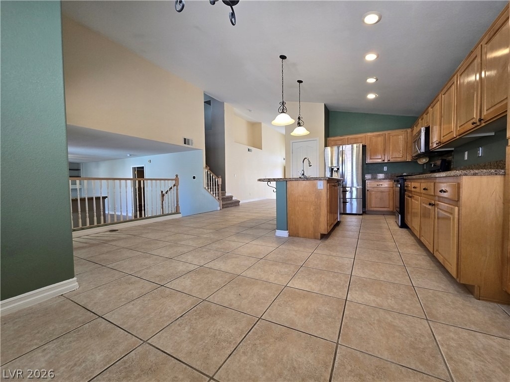 8244 Gilmore Avenue - Photo 11