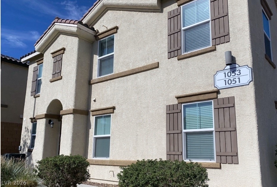 1051 Admiral Emblem Street - Photo 2