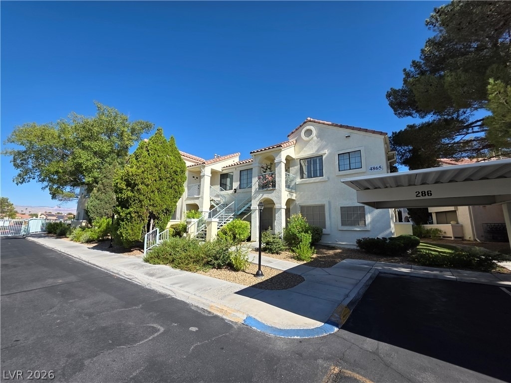4865 S Torrey Pines Drive - Photo 4