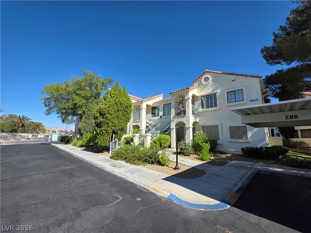 4865 S Torrey Pines Drive - Photo 6