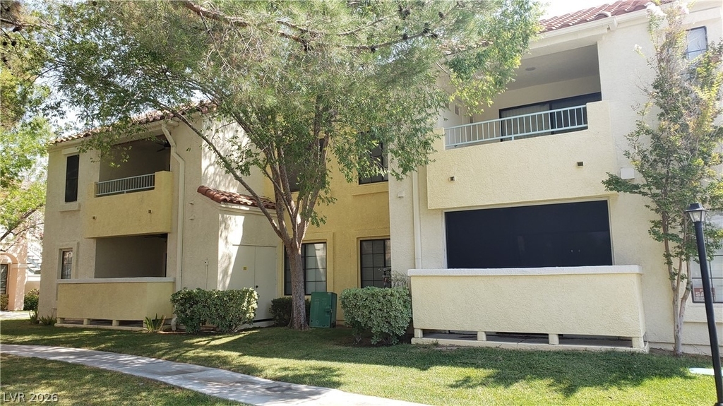 4865 S Torrey Pines Drive - Photo 0