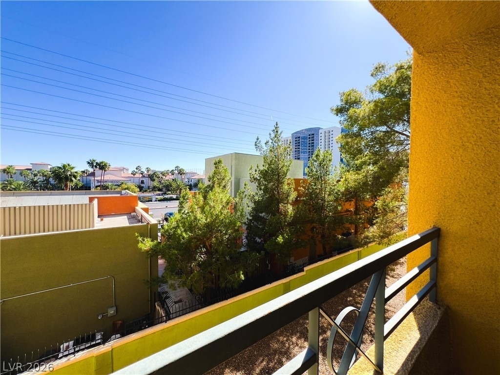 270 E Flamingo Road - Photo 72