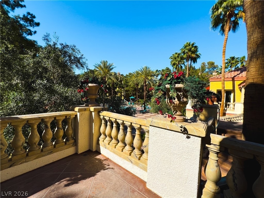 270 E Flamingo Road - Photo 86